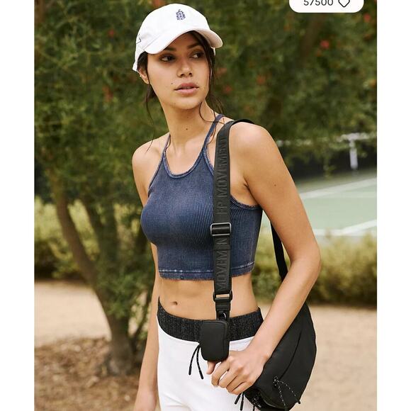 Free People movement happiness runs crop top - Picture 1 of 5
